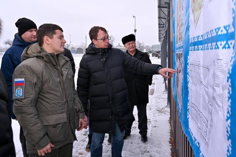 Губернатор Ямала Артюхов поехал в Волноваху подвести итоги ремонтов и собрать новые задачи
