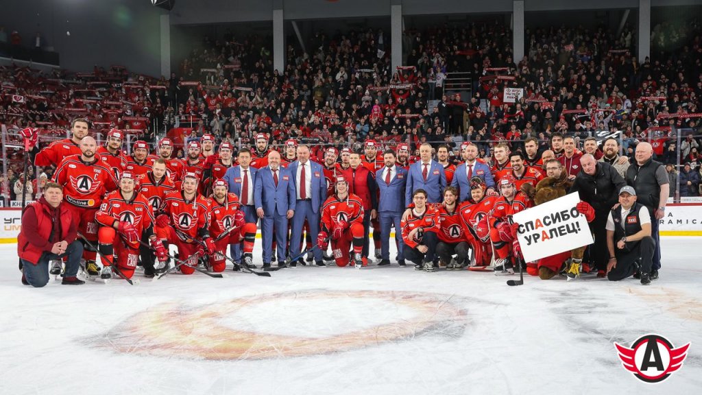 «Автомобилист» в 1000-м матче КХЛ победил «Ак Барс»