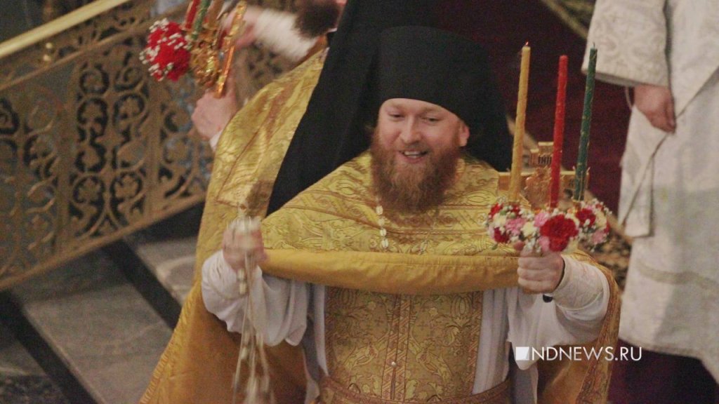 Православные отмечают светлую Пасху (ФОТО)