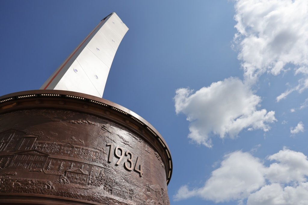 В Верхней Пышме открыли стелу в честь 170-летия города