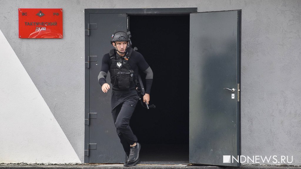 В Екатеринбурге начались соревнования спецназа «Вызов»: за звание сильнейших поборются команды из 5 стран (ФОТО)
