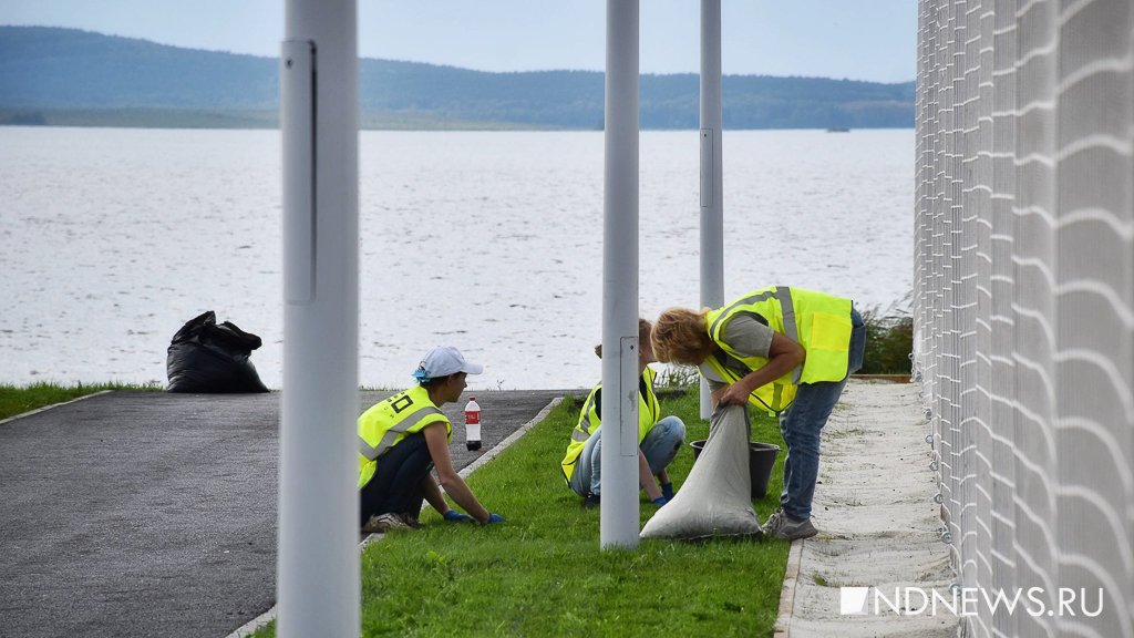 Благоустройство набережной на Сортировке завершат к ноябрю (ФОТО, ВИДЕО)