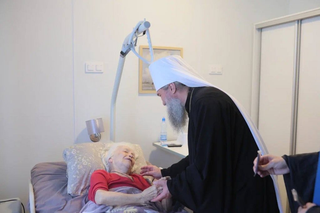В Екатеринбурге отметили год с открытия обители для тяжелобольных