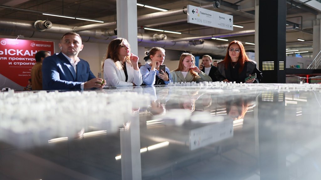 ГК «КОРТРОС» рассказала на форуме «100+ TechnoBuild», как построить идеальный город в поле (ФОТО)