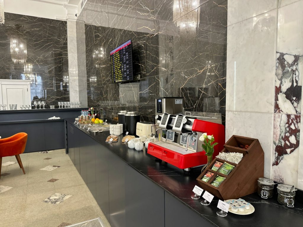 На Екатеринбургском вокзале открыли бизнес-зал с игровыми приставками и душевой