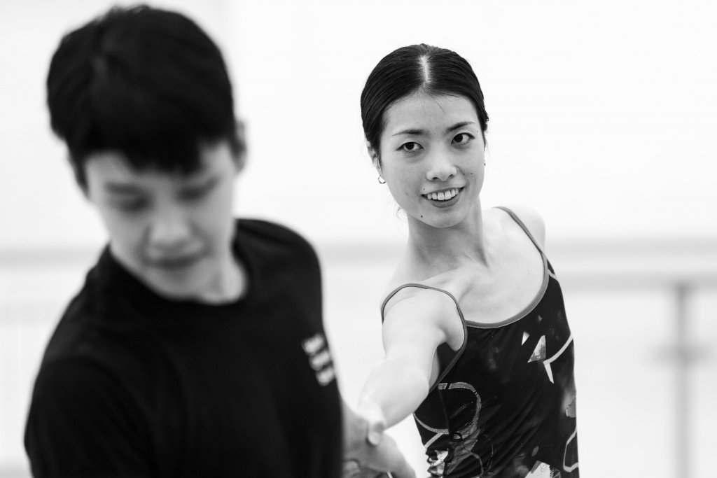 В Оперном показали репетицию премьеры «Быстрые свидания» (ФОТО)