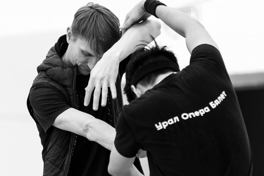 В Оперном показали репетицию премьеры «Быстрые свидания» (ФОТО)