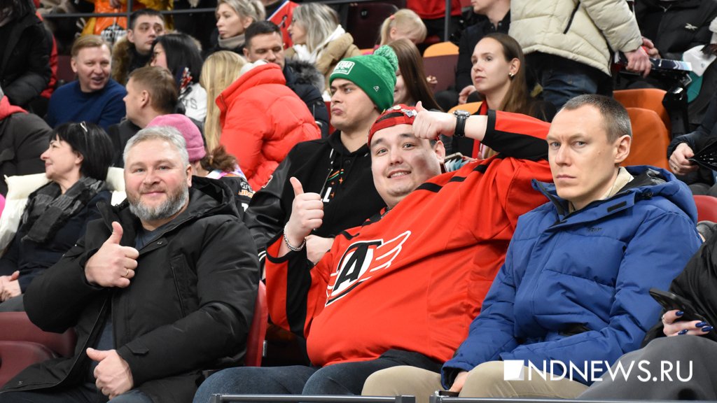 Лучшие игроки КХЛ устроили шоу в Екатеринбурге (ФОТО)