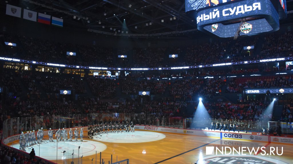 Лучшие игроки КХЛ устроили шоу в Екатеринбурге (ФОТО)