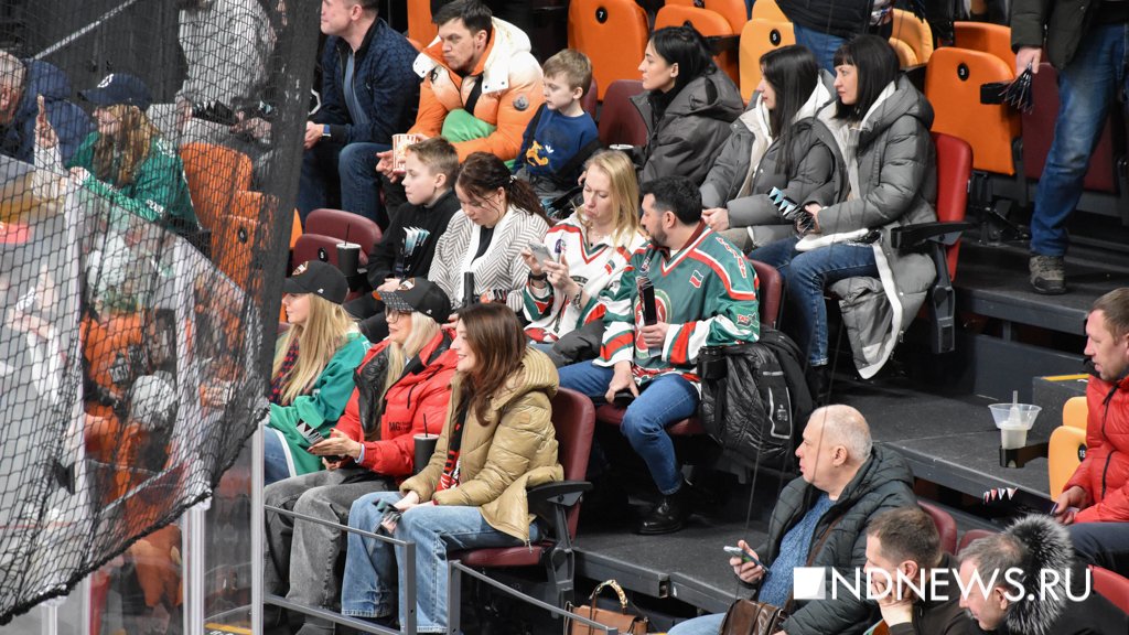 Лучшие игроки КХЛ устроили шоу в Екатеринбурге (ФОТО)