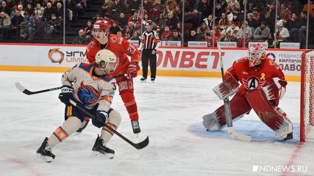 «Автомобилист» обыграл «Драконов» и вышел в плей-офф Кубка Гагарина (ФОТО)