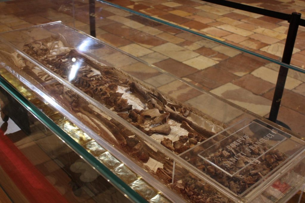 В Италии завершилось поклонение мощам Св. Франциска Ассизского