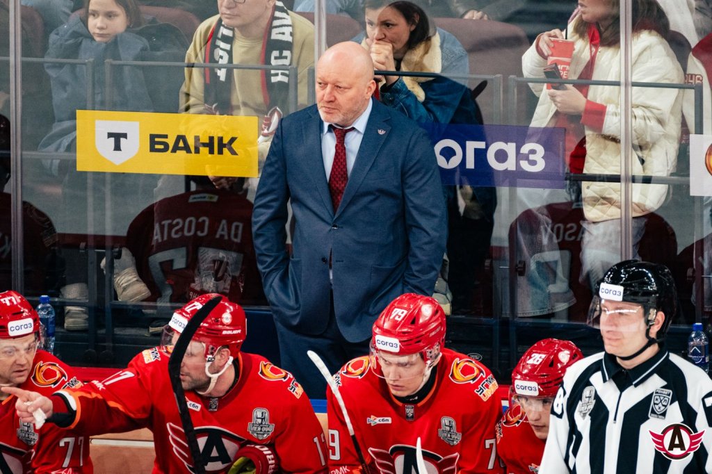 «Автомобилист» проиграл «Салавату» матч №2. Счет в серии сравнялся