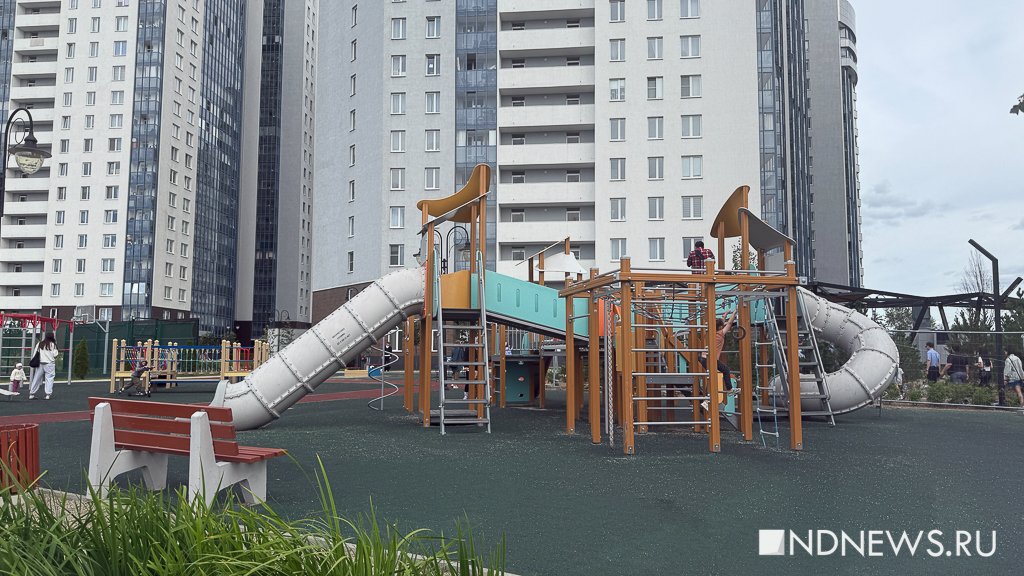 В Кировском районе обновляют школы, строят детсад и благоустраивают квартал (ФОТО)