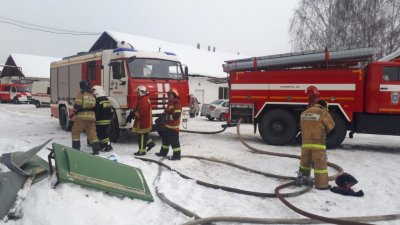 Пожарные справились с огнем на Сортировке
