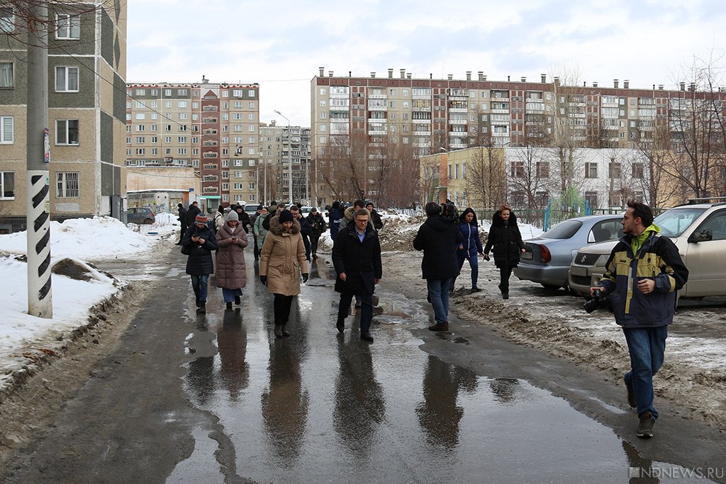 Новый День: Это, конечно, девяностые… В Челябинске устроили внезапную проверку городских территорий (ФОТО)