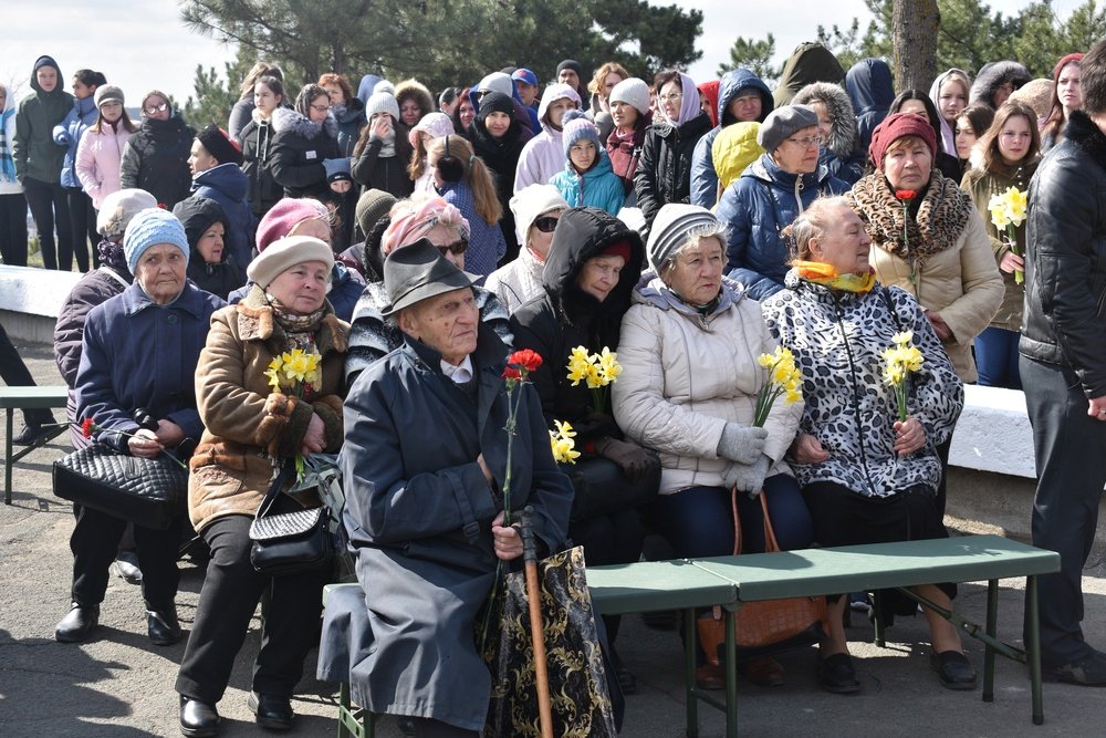 Новый День: В Крыму ради галочки не пожалели ветеранов