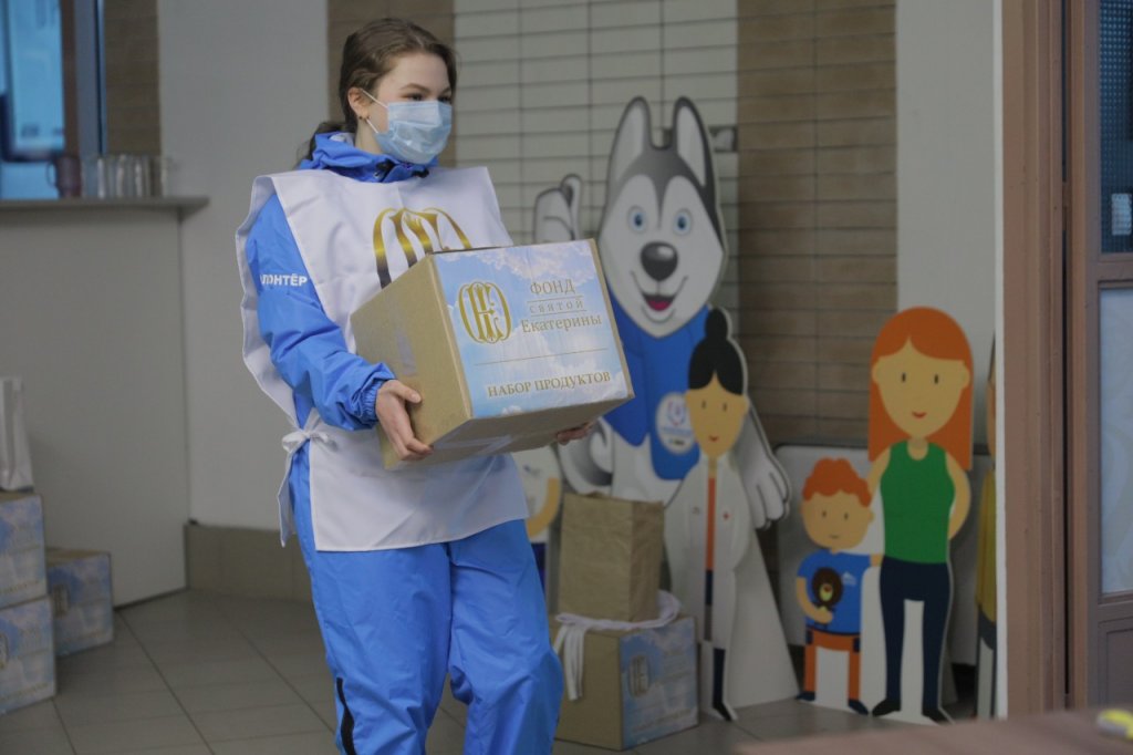 В Нижние Серги доставили гуманитарную помощь для жителей, спасателей и добровольцев