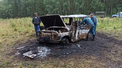 Двух браконьеров, обвиняемых в поджоге машины охотнадзора, посадили под домашний арест