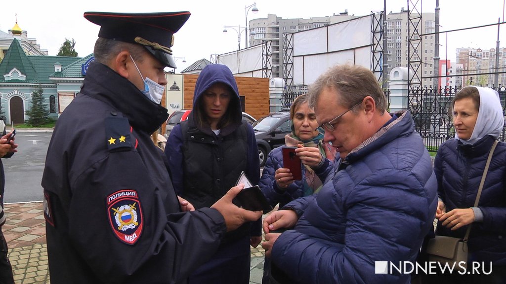 Новый День: На митинг сторонников схимонаха Сергия сегодня пришла полиция (ФОТО)