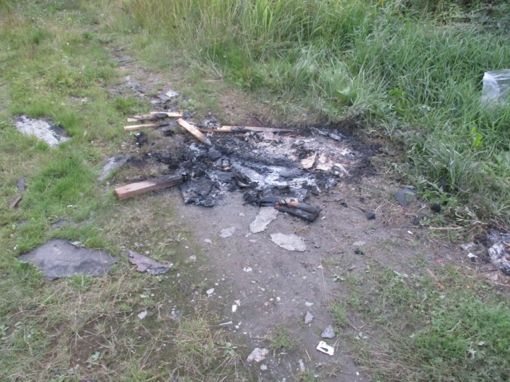 Новый День: Бомжи-убийцы избили и бросили в воду свидетеля, но он выбрался и донес на них (ФОТО)