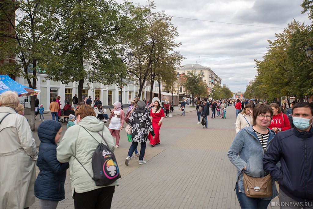 Новый День: Танцевали, летали, стреляли: Челябинск отмечает День города (ФОТО, ВИДЕО)