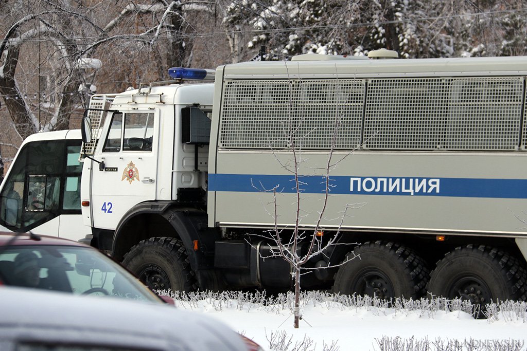 В Челябинске начались задержания участников акции протеста (Новость обновляется)