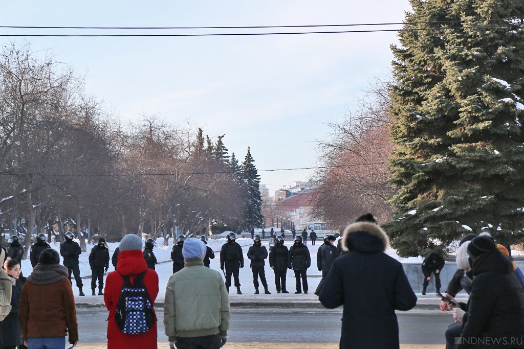 Новый День: В Челябинске начались задержания участников акции протеста (ФОТО)