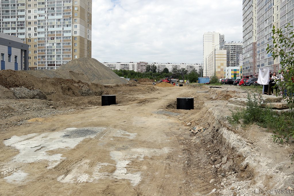 Новый День: По буеракам и бездорожью: как в Челябинске строят два крупных инфраструктурных объекта (ФОТОРЕПОРТАЖ)