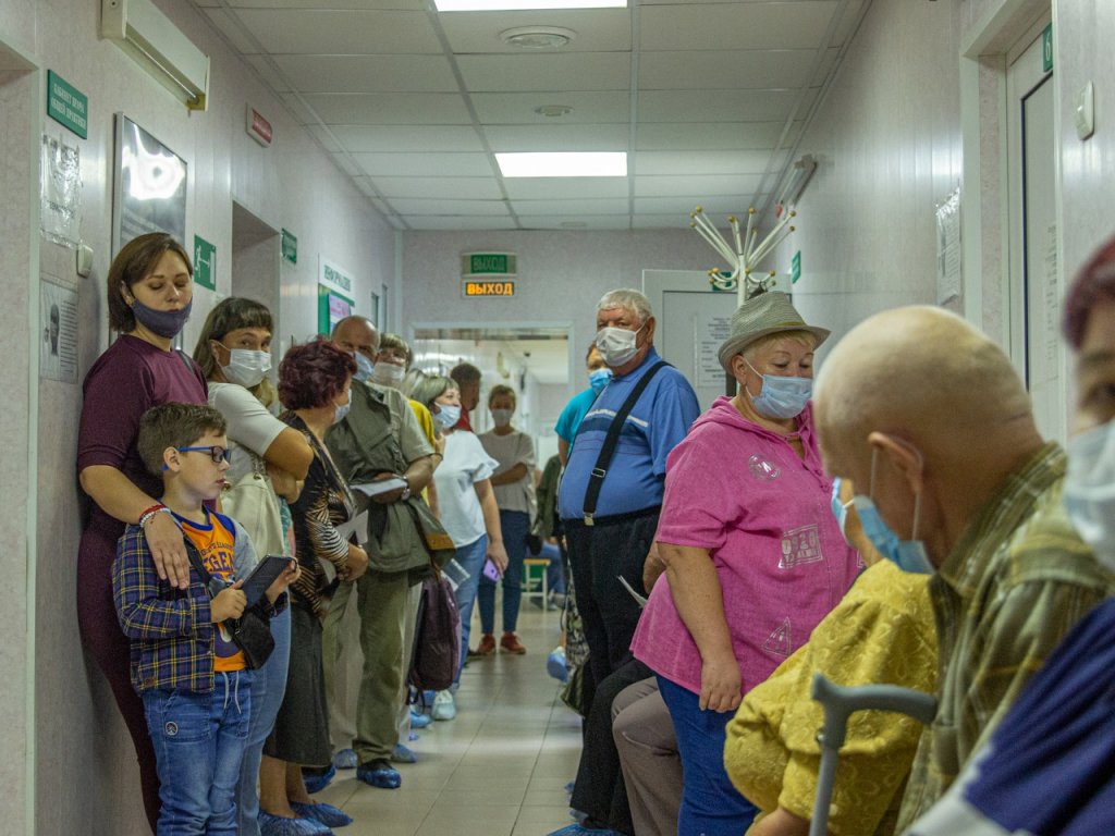 Новый День: Медицинская фракция ЕГД помогла с вакцинацией жителям отдаленного района (ФОТО)