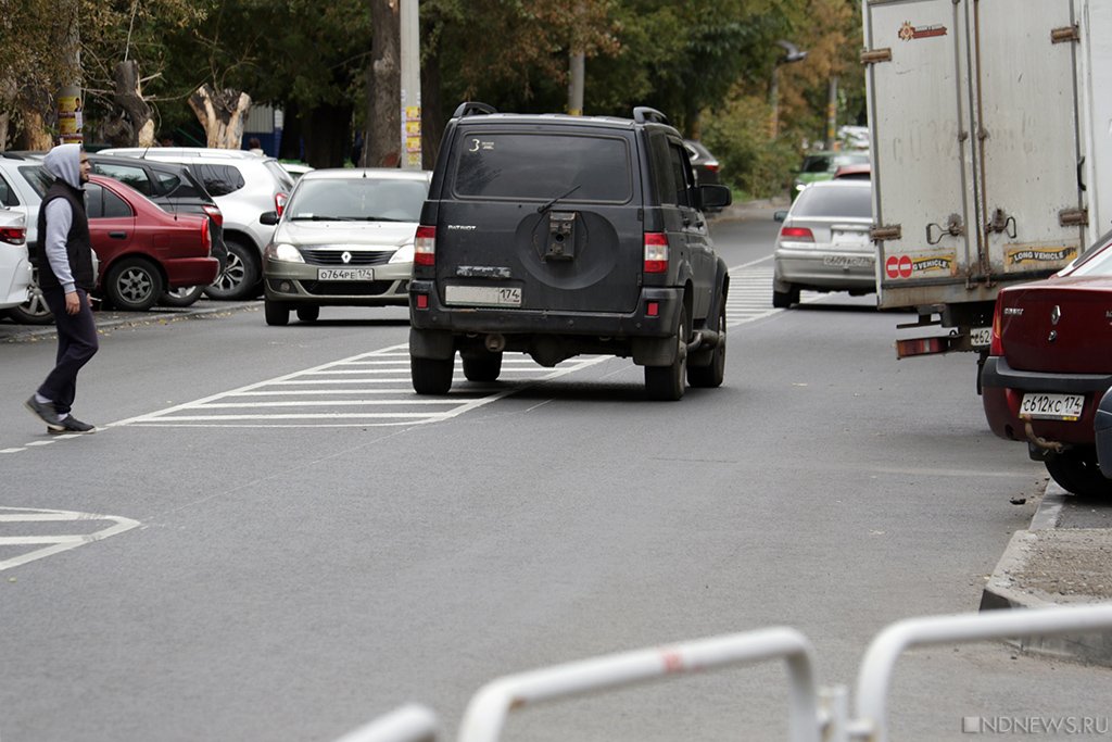 Новый День: Чиновники и дорожники заставили автомобилистов нарушать ПДД (ФОТО)