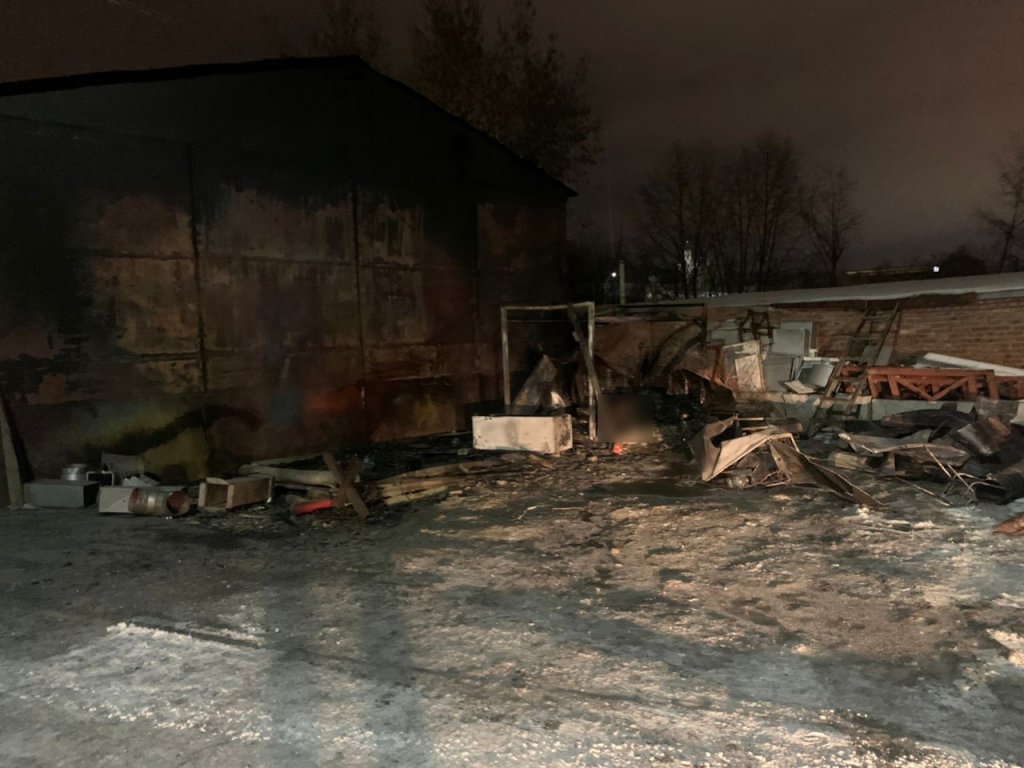 Новый День: В Екатеринбурге при пожаре сгорел мужчина (ФОТО)