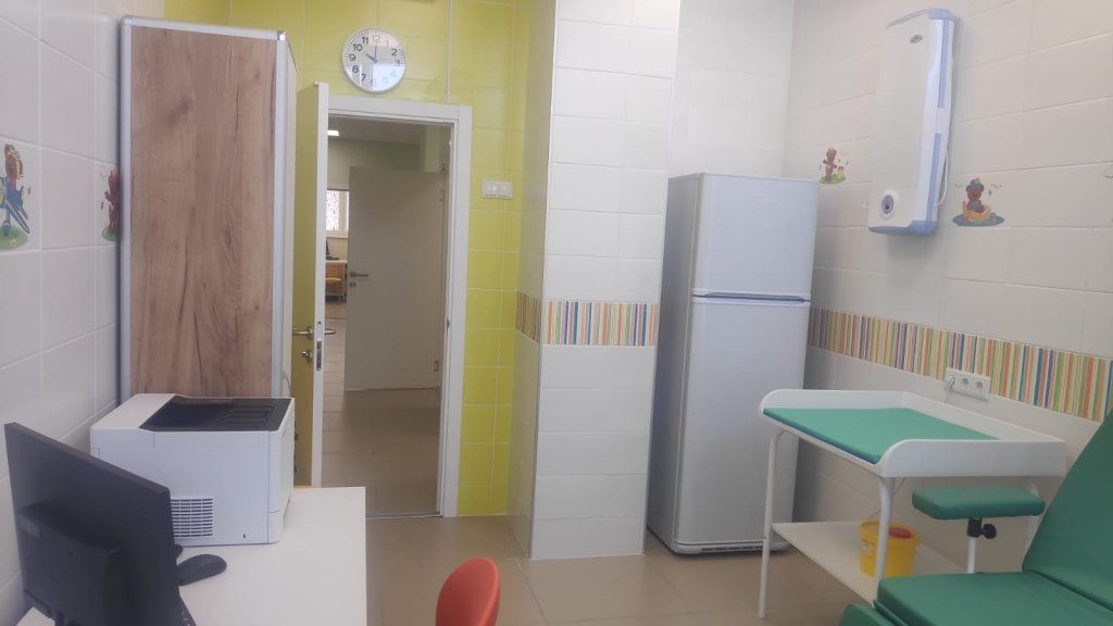 Новый День: В Академическом открыли новый филиал детской поликлиники – она разгрузит основную (ФОТО)