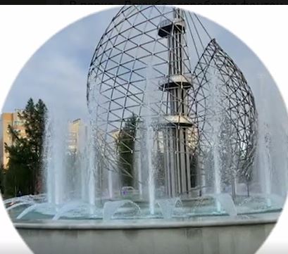 Новый День: В Новом Уренгое запустили фонтан, отремонтированный за десятки миллионов рублей
