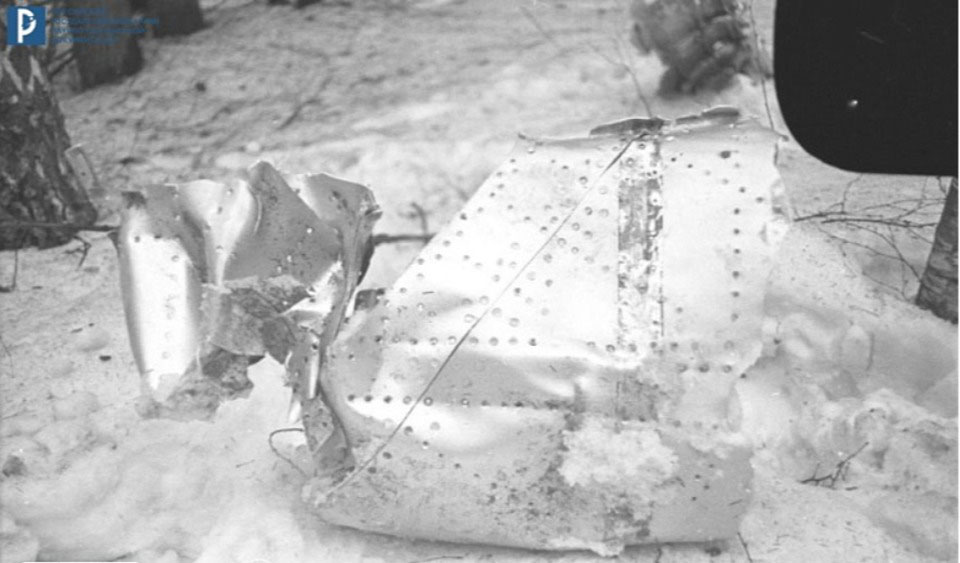 Новый День: Госархив впервые опубликовал фотографии с места крушения самолета Гагарина
