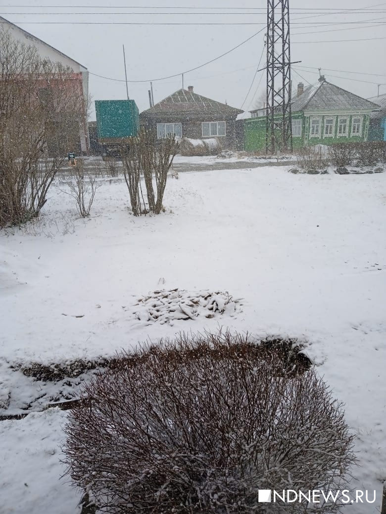 Новый День: Северные города Свердловской области засыпало снегом (ФОТО)