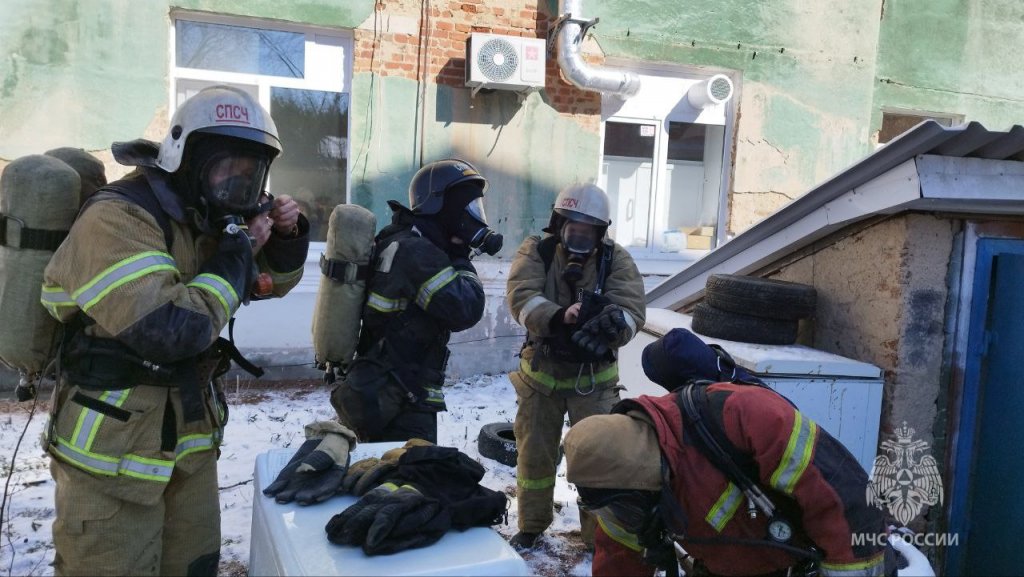 Новый День: В Березовском произошел пожар в здании налоговой службы (ФОТО)