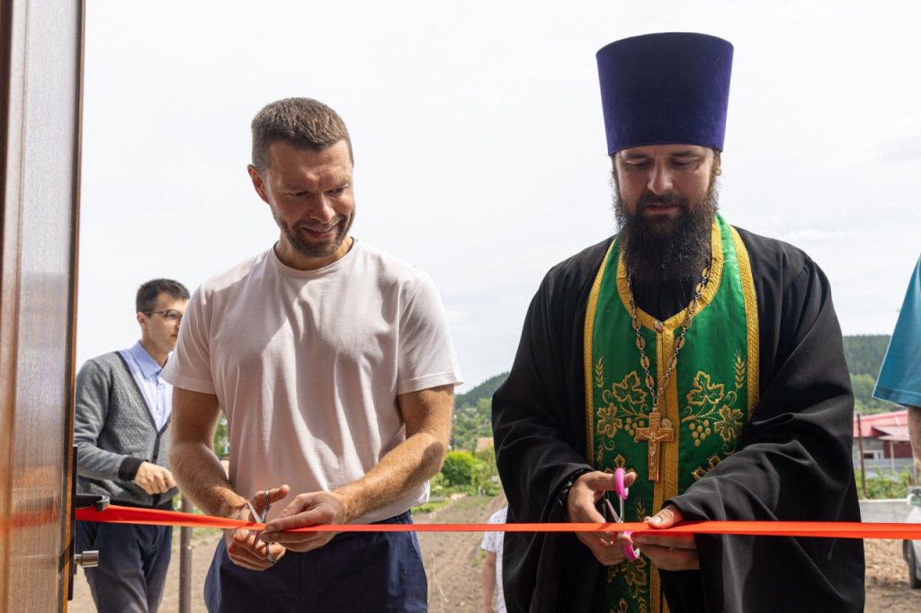 Новый День: Депутат помог газифицировать православный храм в Нижних Сергах (ФОТО)