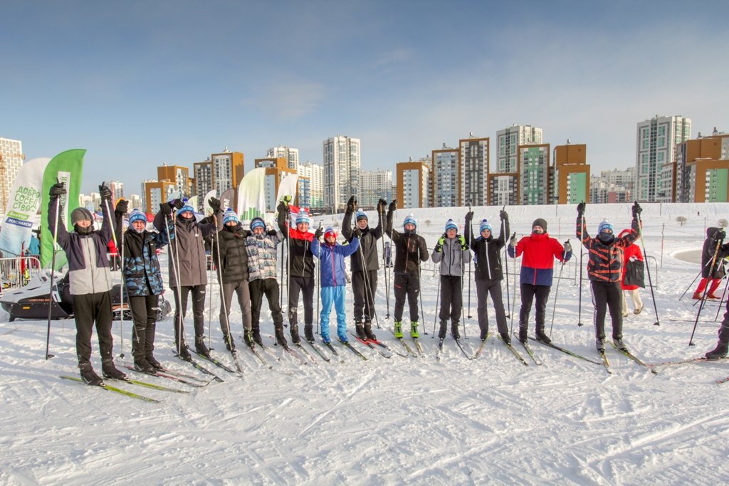 Новый День: В Академическом прошла массовая гонка Лыжня России (ФОТО)