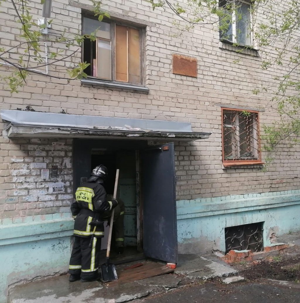 Новый День: Во время пожара в нехорошей квартире погибли пенсионер и две молодых женщины (ФОТО)