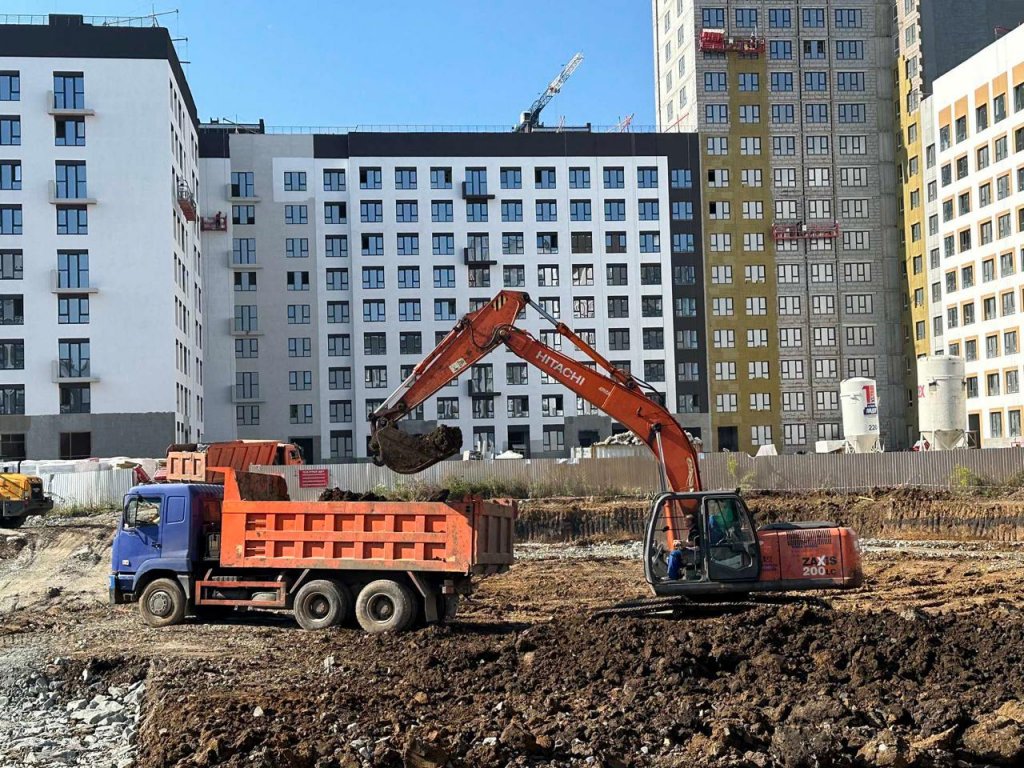 Новый День: В Солнечном начали строить детский сад в форме подковы (ФОТО)