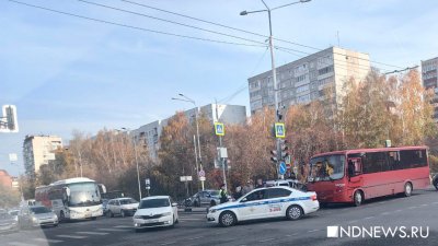 В ДТП с автобусом пострадал трехлетний ребенок и пожилая женщина (ФОТО)