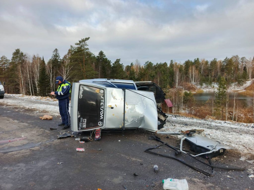 Новый День: На Пермском тракте водитель девятки на летней резине погиб в ДТП