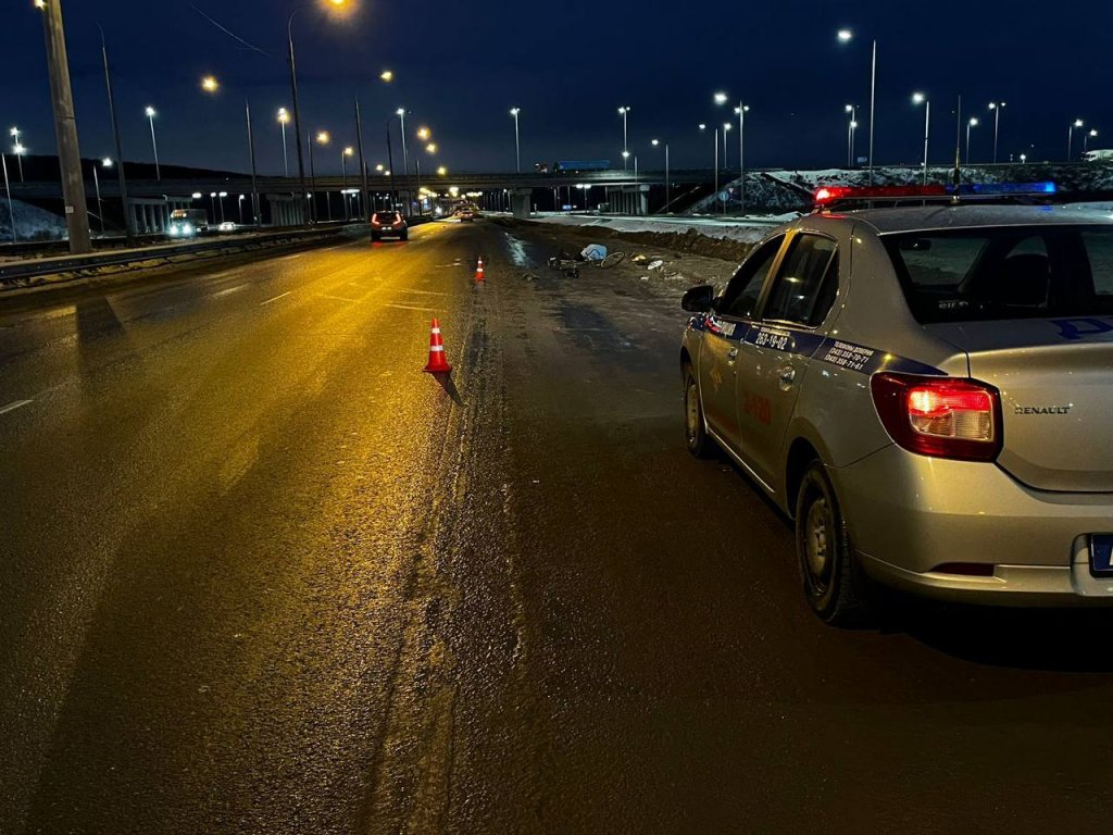 Под Екатеринбургом водитель насмерть сбил велосипедиста и скрылся