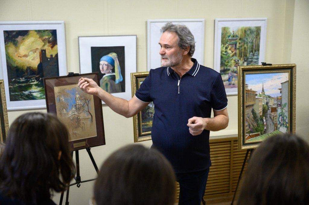 В Верхней Пышме проходит выставка картин о путешествии по Чили (ФОТО)