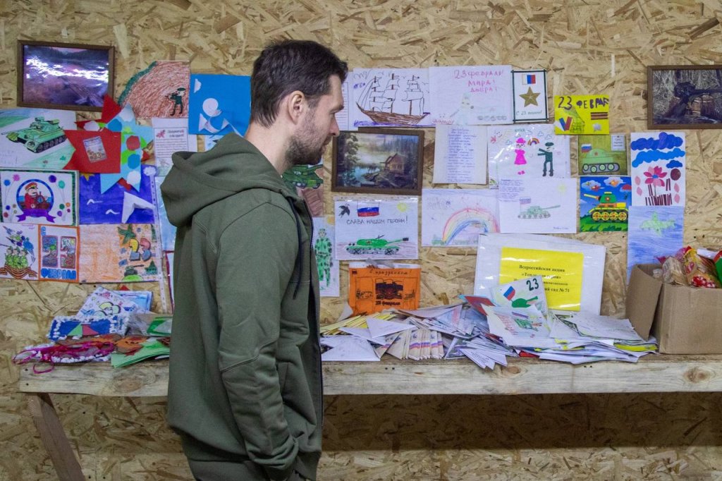 Алексей Вихарев привез в ДНР гуманитарный груз для военных (ФОТО)