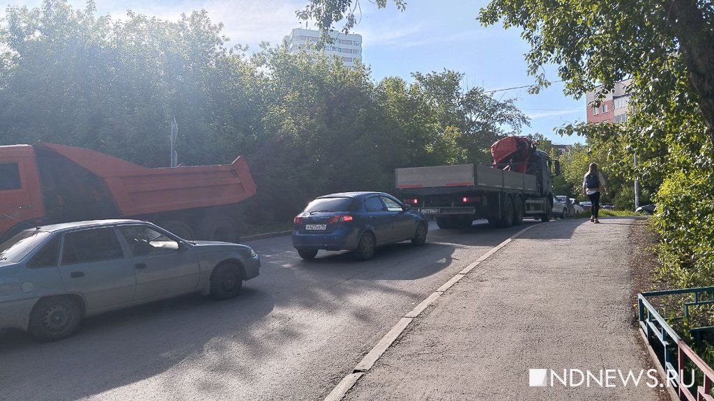 Для сноса старого моста закроют улицу Машинистов (ФОТО)