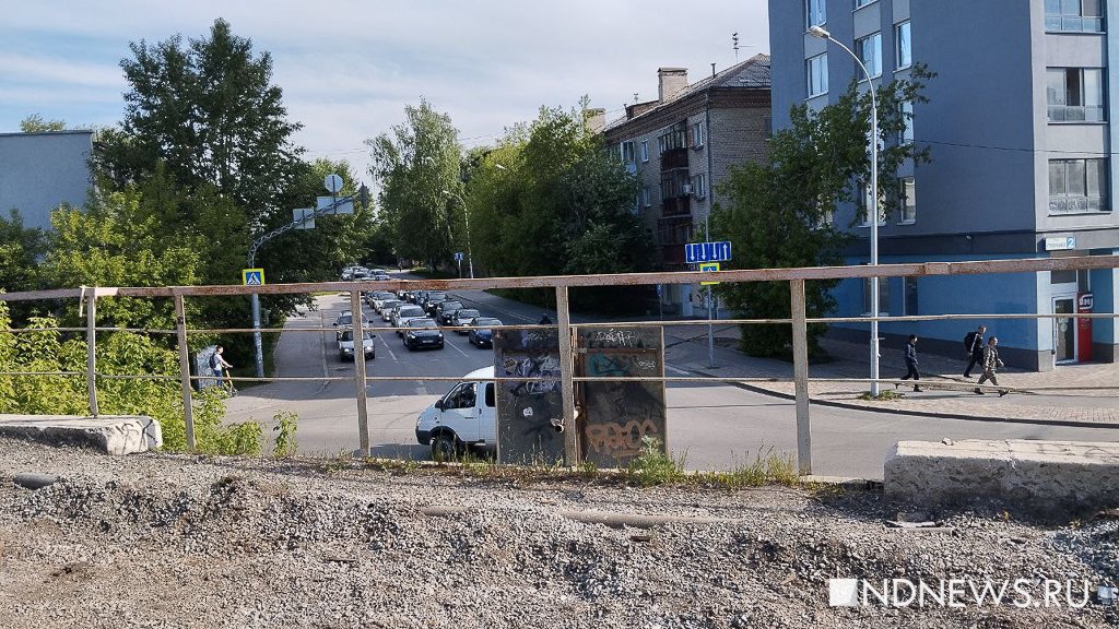 Для сноса старого моста закроют улицу Машинистов (ФОТО)