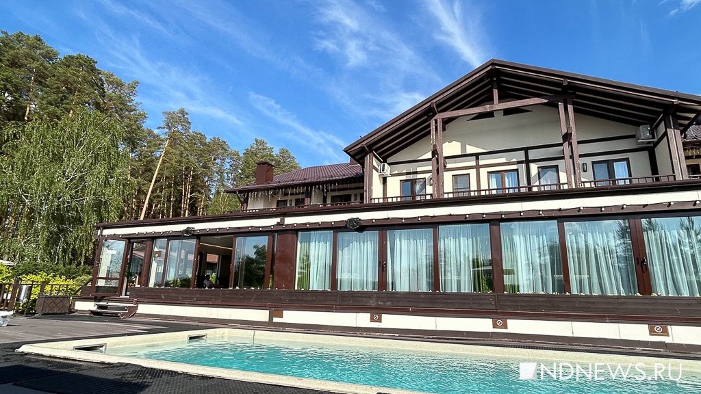 Где искупаться в открытом бассейне в жару в Екатеринбурге