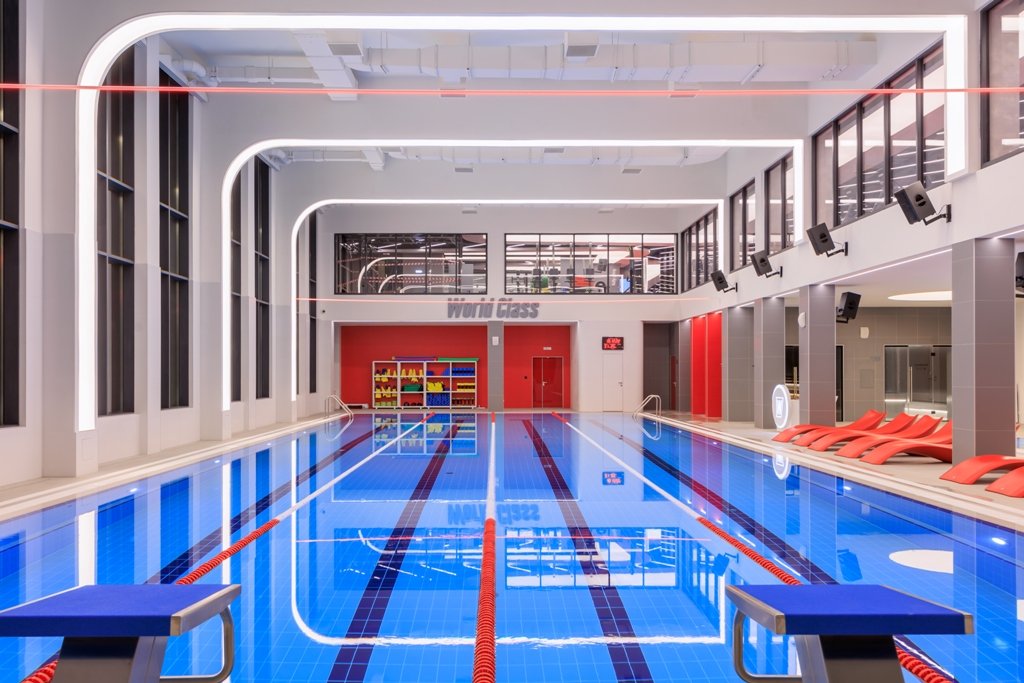 В Екатеринбурге сдан жилой дом с парадной и встроенно-пристроенным детским садом (ФОТО)